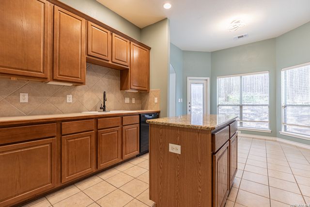 22216 PARK SUMMIT CV, San Antonio, TX 78258