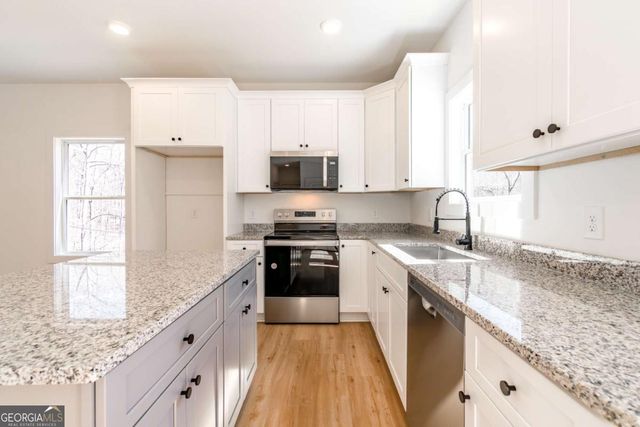 7603 Beachwood Drive, Murrayville, GA 30564