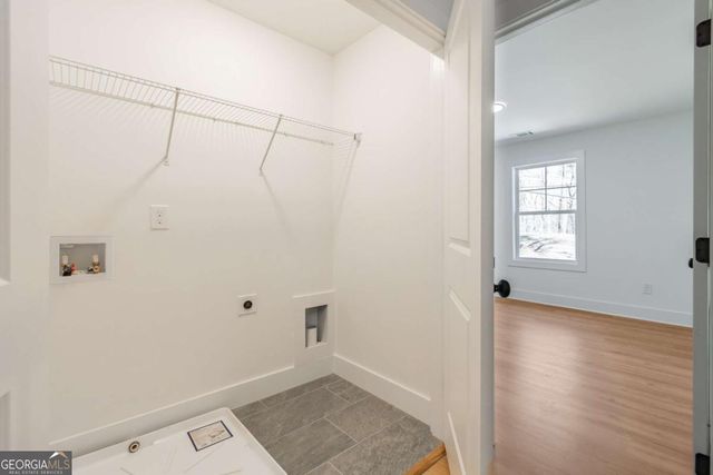 7603 Beachwood Drive, Murrayville, GA 30564