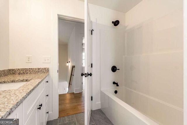 7603 Beachwood Drive, Murrayville, GA 30564