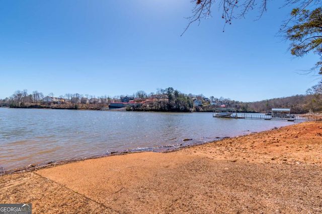 7603 Beachwood Drive, Murrayville, GA 30564