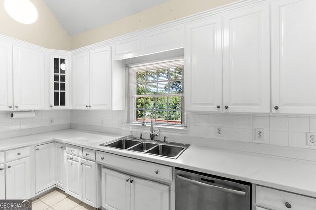 114 Holly Drive, Warner Robins, GA 31088