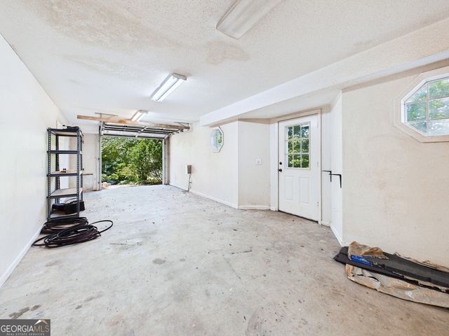 114 Holly Drive, Warner Robins, GA 31088