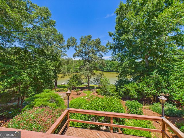 114 Holly Drive, Warner Robins, GA 31088