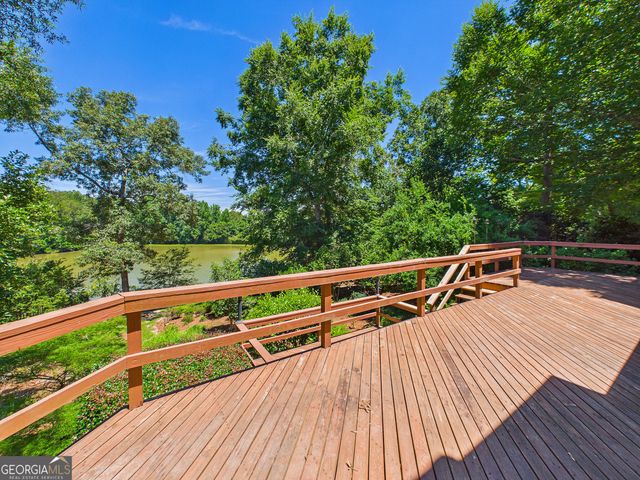 114 Holly Drive, Warner Robins, GA 31088