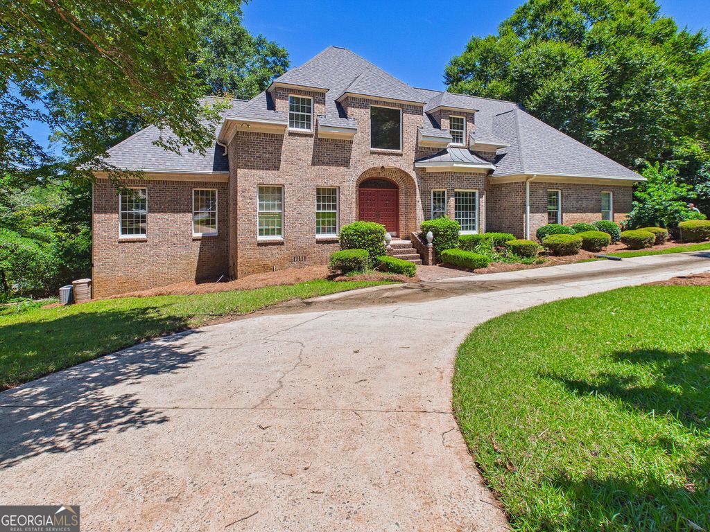 114 Holly Drive, Warner Robins, GA 31088