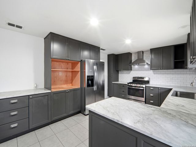 5407 King Albert, San Antonio, TX 78229