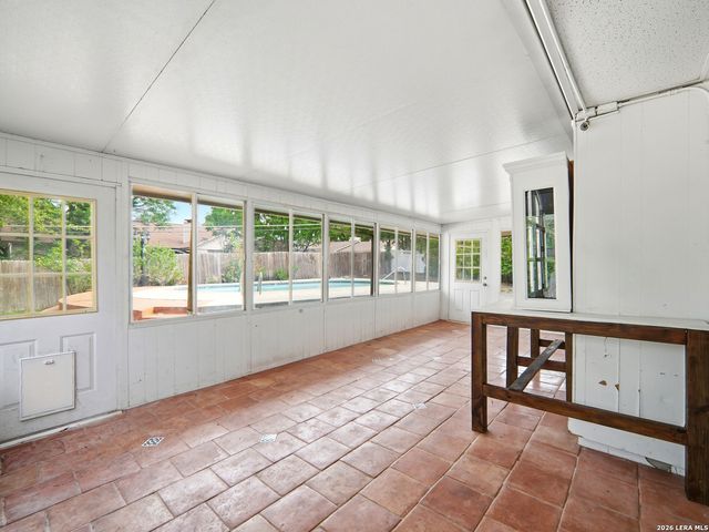 5407 King Albert, San Antonio, TX 78229