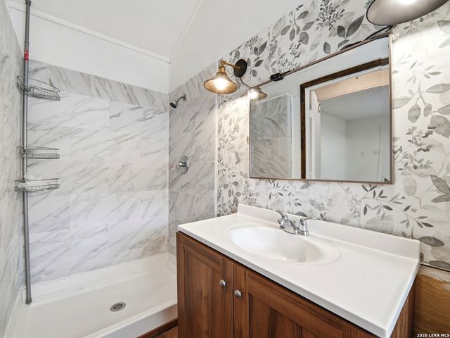 5407 King Albert, San Antonio, TX 78229