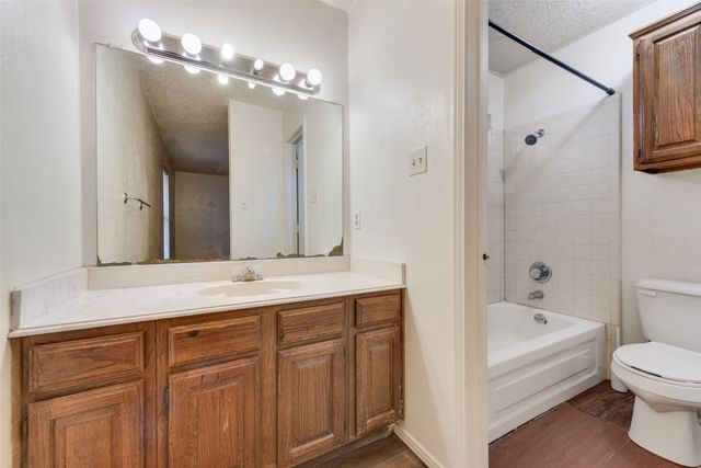 2523 Beverly Hills Lane, Mesquite, TX 75150