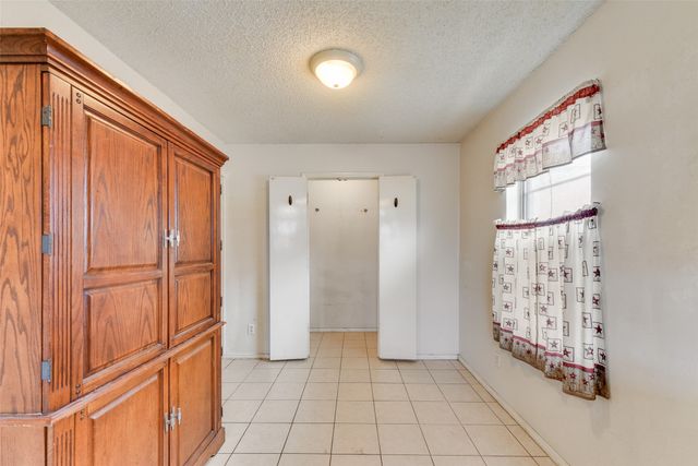 2523 Beverly Hills Lane, Mesquite, TX 75150