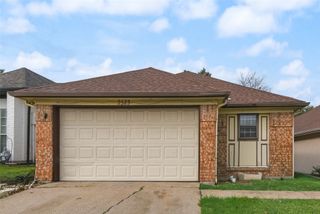 2523 Beverly Hills Lane, Mesquite, TX 75150