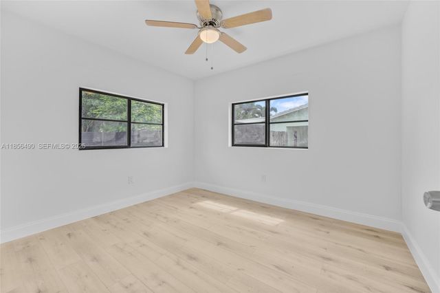 949 SE 5th Street, Deerfield Beach, FL 33441