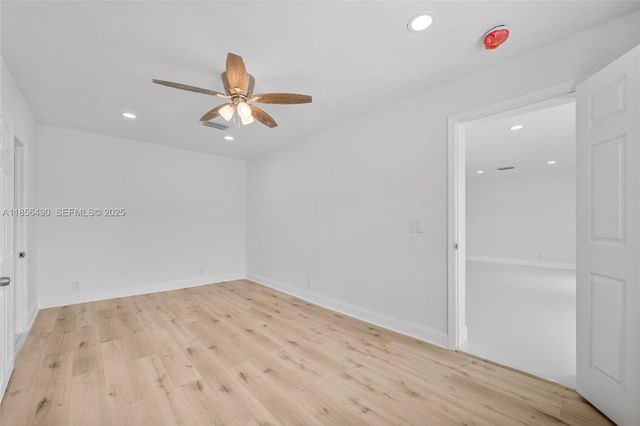 949 SE 5th Street, Deerfield Beach, FL 33441