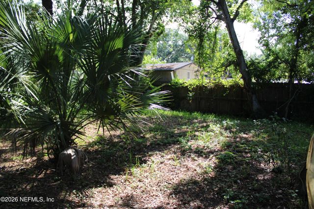 3661 CASCADE Road, Jacksonville, FL 32207