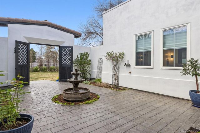 2500 S Jackson Street, Denver, CO 80210