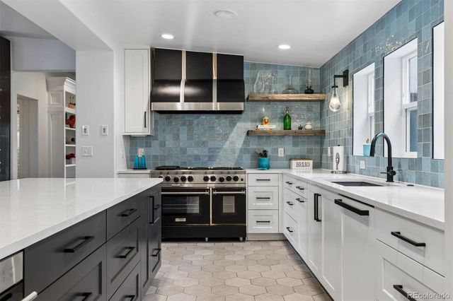 2500 S Jackson Street, Denver, CO 80210