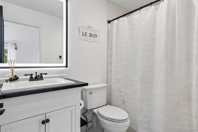 2500 S Jackson Street, Denver, CO 80210