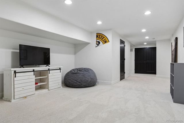 2500 S Jackson Street, Denver, CO 80210