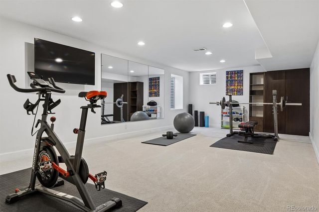 2500 S Jackson Street, Denver, CO 80210