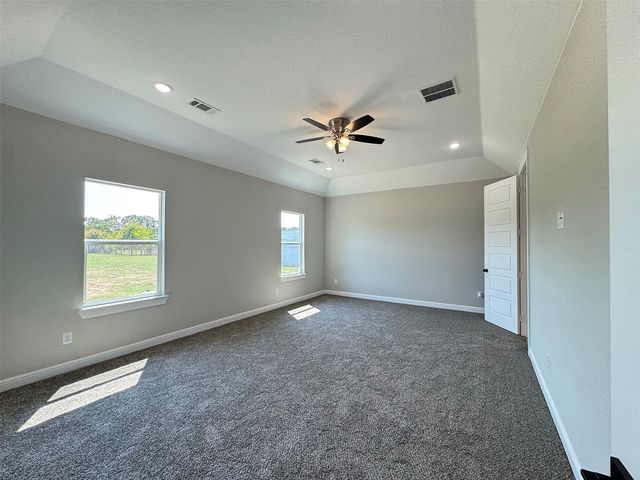 592 VZ CR 2430, Mabank, TX 75147
