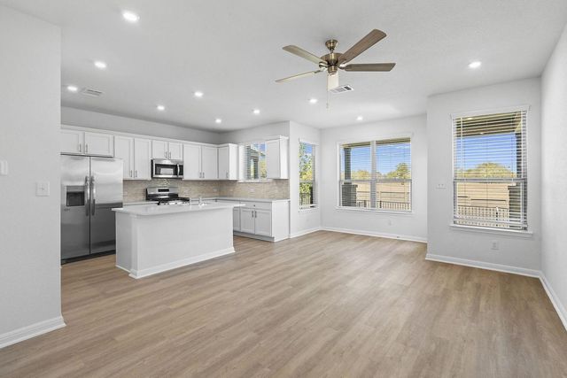 2208B Cornfield DR, Pflugerville, TX 78660