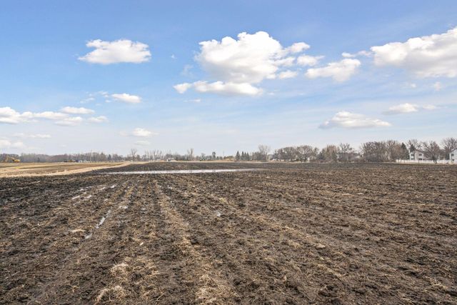 23x Medina Road, Medina, MN 55340