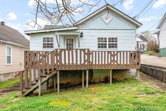 407 S 2nd St, Clarksville, TN 37040