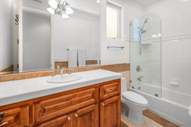 41025 Los Ranchos Cir, Temecula, CA 92592
