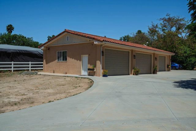 41025 Los Ranchos Cir, Temecula, CA 92592