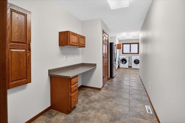 409 Badger Lane, Waunakee, WI 53597