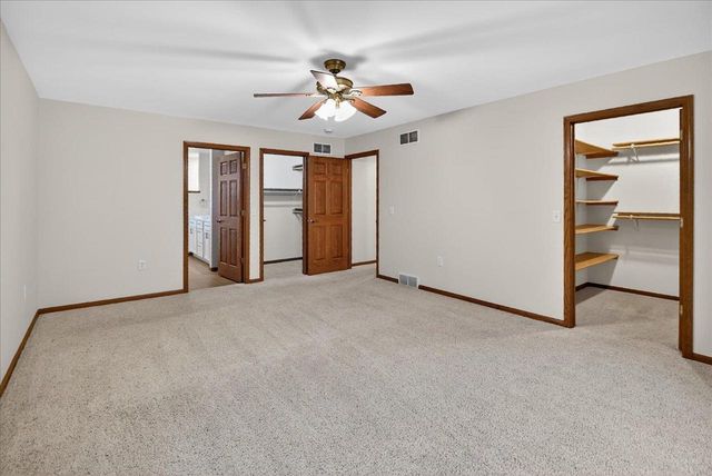409 Badger Lane, Waunakee, WI 53597