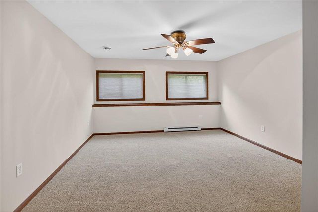409 Badger Lane, Waunakee, WI 53597