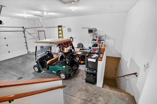 409 Badger Lane, Waunakee, WI 53597