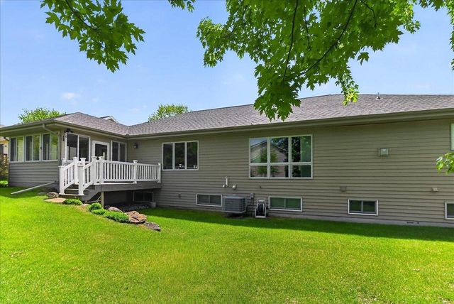 409 Badger Lane, Waunakee, WI 53597