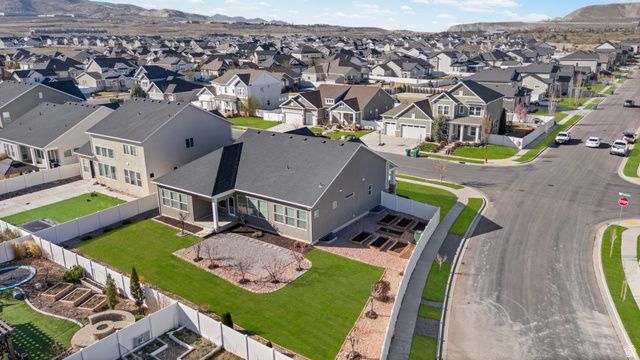 3301 W CRAMDEN DR, Lehi, UT 84048