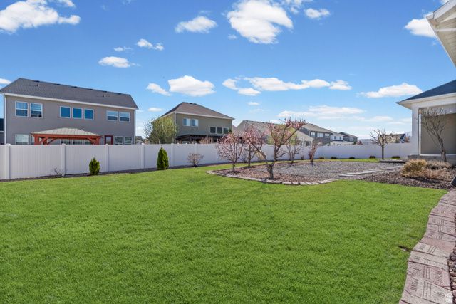 3301 W CRAMDEN DR, Lehi, UT 84048