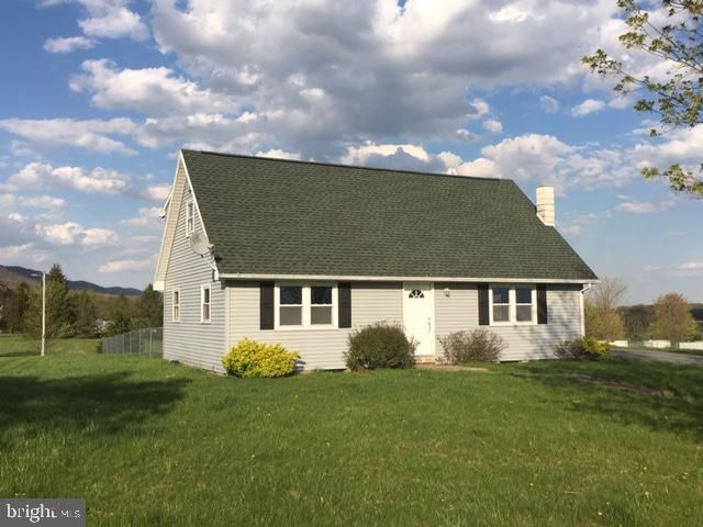 655 GRAHAMS WOOD RD, Newville, PA 17241