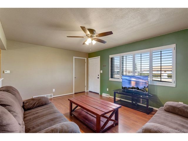 3006 W 5th St, Greeley, CO 80634