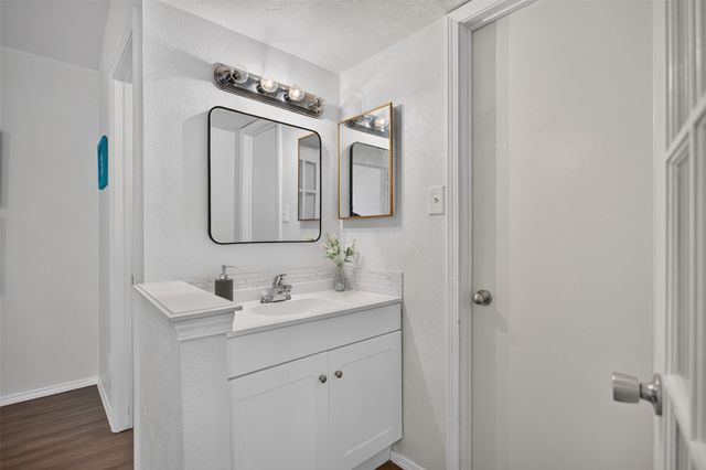 303 Liberty Place, Grand Prairie, TX 75052