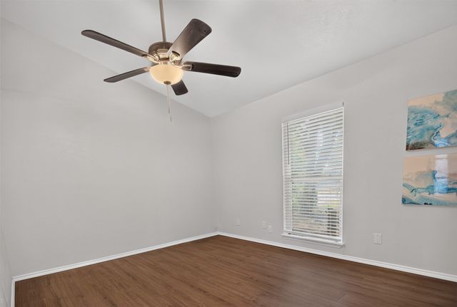 303 Liberty Place, Grand Prairie, TX 75052