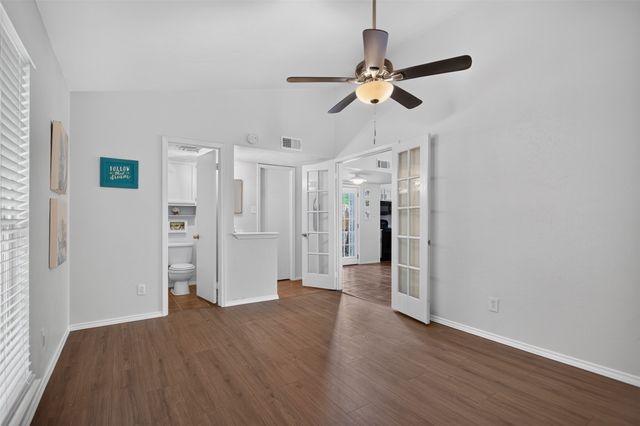 303 Liberty Place, Grand Prairie, TX 75052