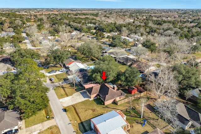 11927 24th Street, Santa Fe, TX 77510