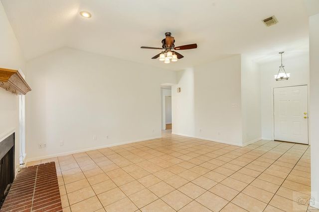 11927 24th Street, Santa Fe, TX 77510