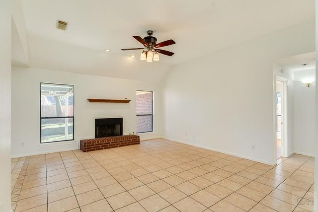 11927 24th Street, Santa Fe, TX 77510