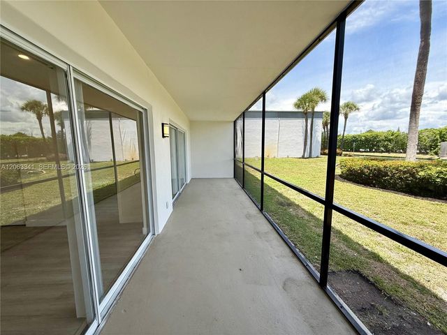 400 S Waterway Dr S 108, Lantana, FL 33462