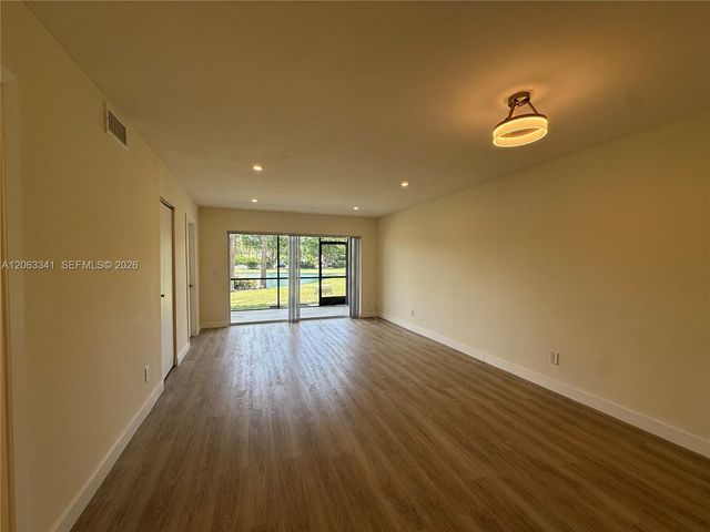 400 S Waterway Dr S 108, Lantana, FL 33462
