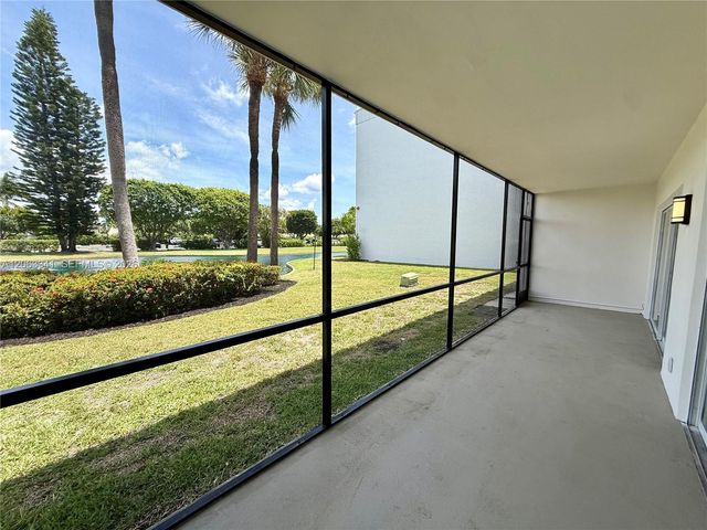 400 S Waterway Dr S 108, Lantana, FL 33462