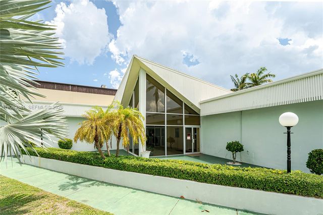 400 S Waterway Dr S 108, Lantana, FL 33462