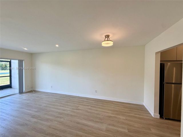 400 S Waterway Dr S 108, Lantana, FL 33462